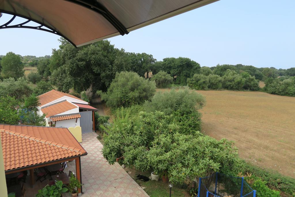 Gullo Capo Vaticano Hotel Ricadi Kamer foto