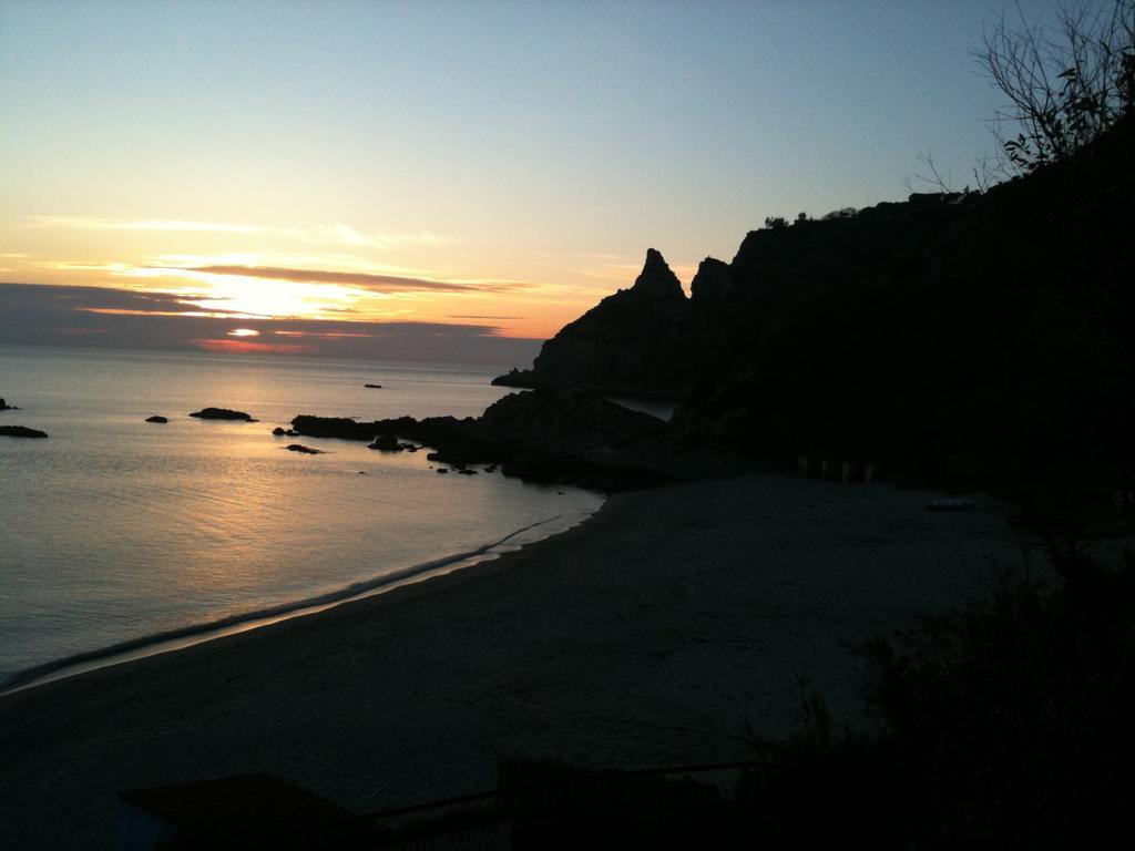 Gullo Capo Vaticano Hotel Ricadi Buitenkant foto