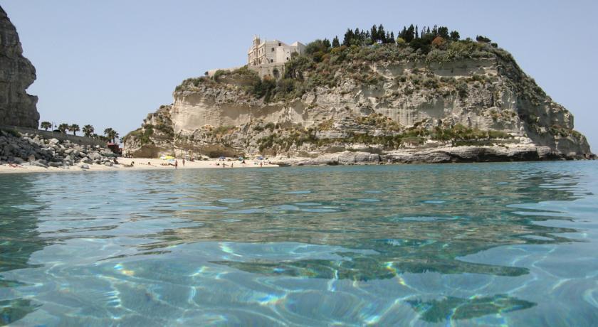 Gullo Capo Vaticano Hotel Ricadi Buitenkant foto