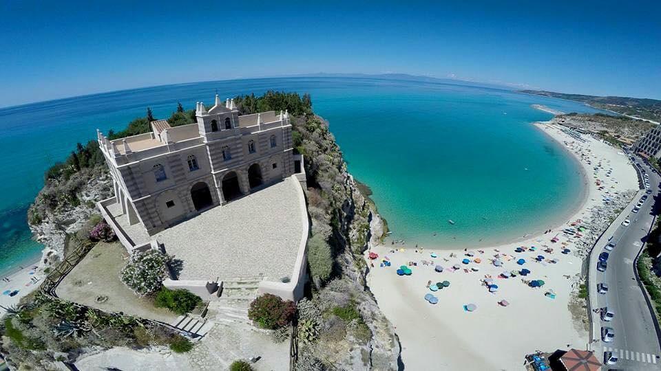 Gullo Capo Vaticano Hotel Ricadi Buitenkant foto